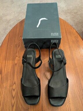 Eileen Fisher Black Leather Platform Sandals - Size 10